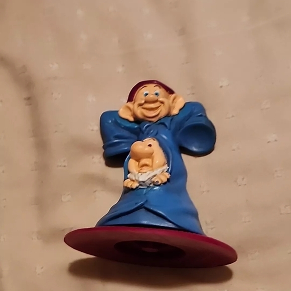 McDonald's Other - 1992 Dopey & Sneezy Dwarf 3.25" McDonald's Action Figure Disney Snow White#